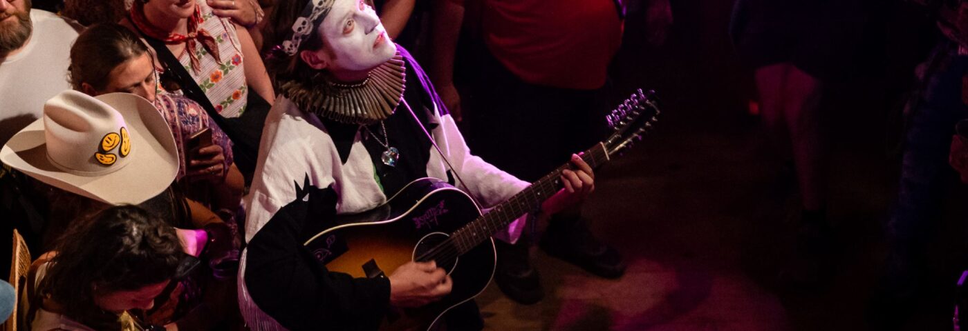 Arcade Fire partagez la vidéo pour la nouvelle chanson «Cars and Téléphones»