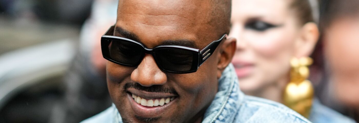 «Donda 2» de Kanye West est désormais disponible sur les services de streaming «Donda 2» de Kanye West est désormais disponible sur les services de streaming