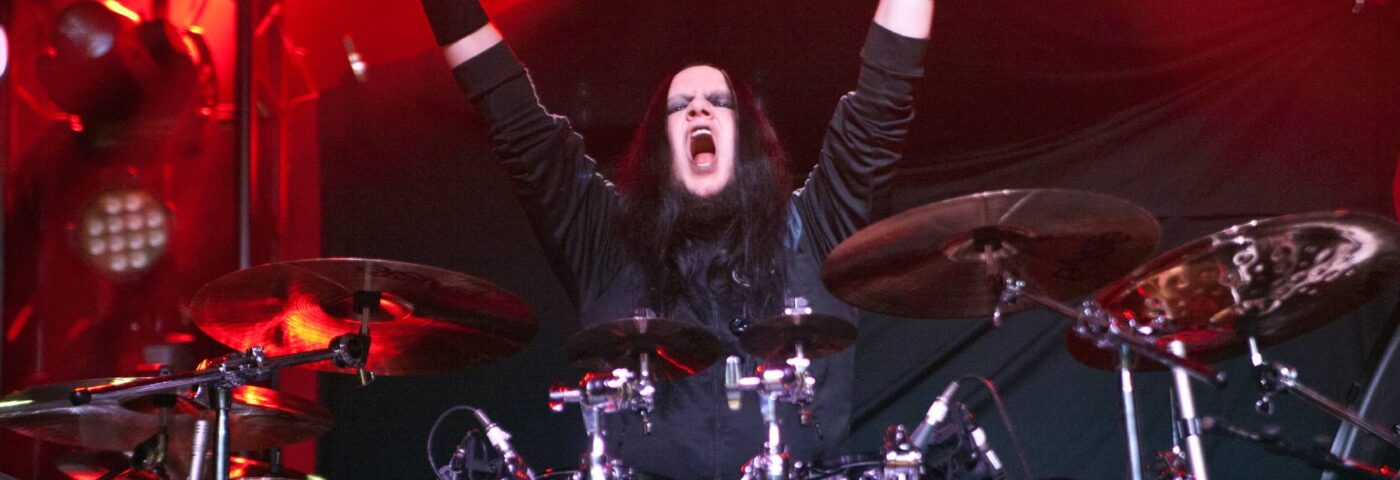 La collecte de fonds de lancement familial de Joey Jordison pour sortir le premier album de VIMIC