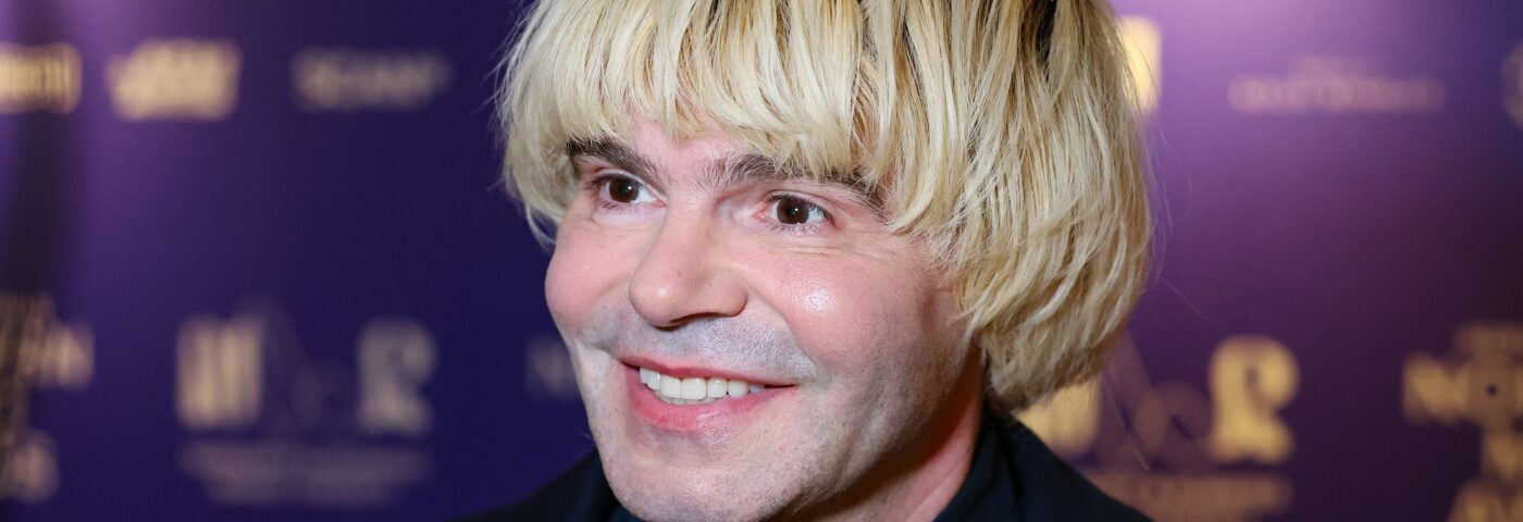 Le Tim Burgess des Charlatans devient viral pour un appel maladroit sur la taxe du conseil