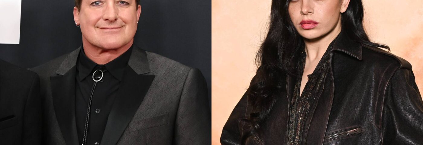 Le Tré Cool de Green Day répond à Charli XCX avec la ceinture de tavante « réelle
