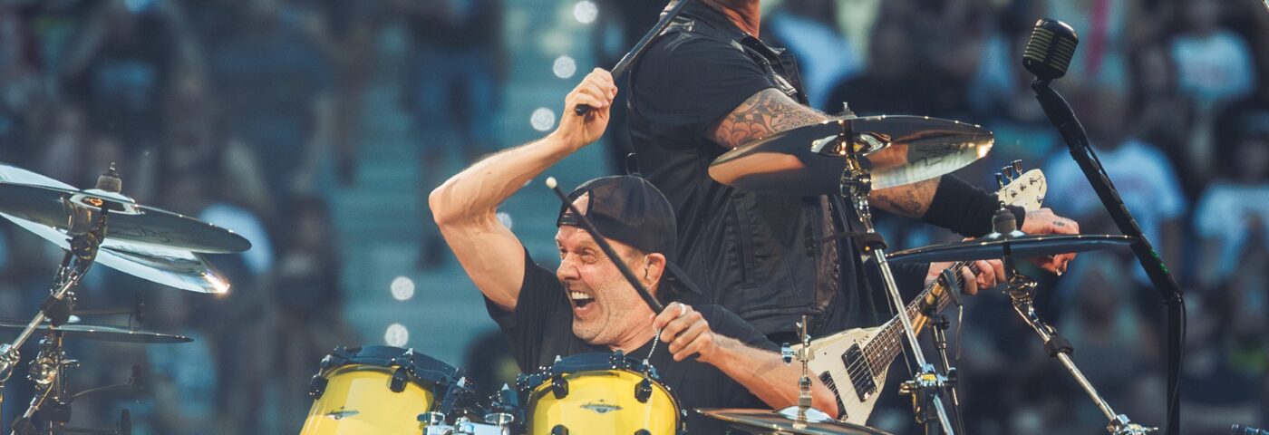 Metallica s'associe à la Croix-Rouge pour les dons de sang lors de concerts à venir