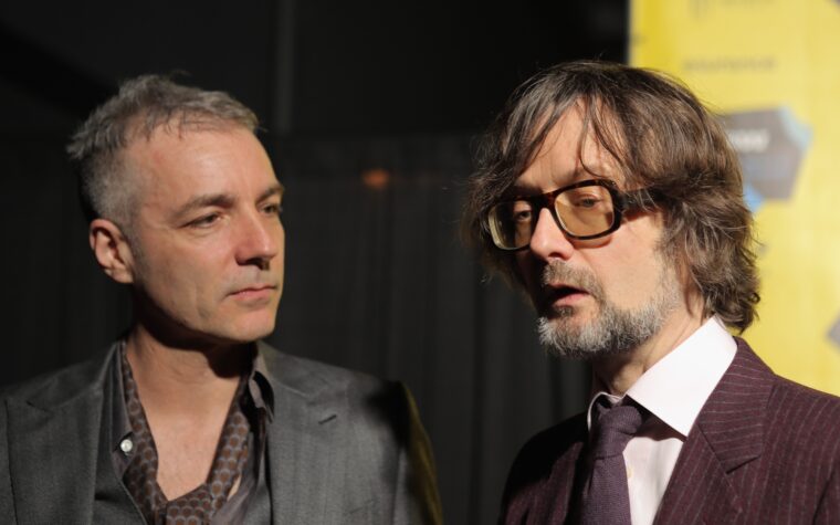 Pulp s'exprime sur la perte de Steve Mackey et les chances de jouer à Glastonbury 2025