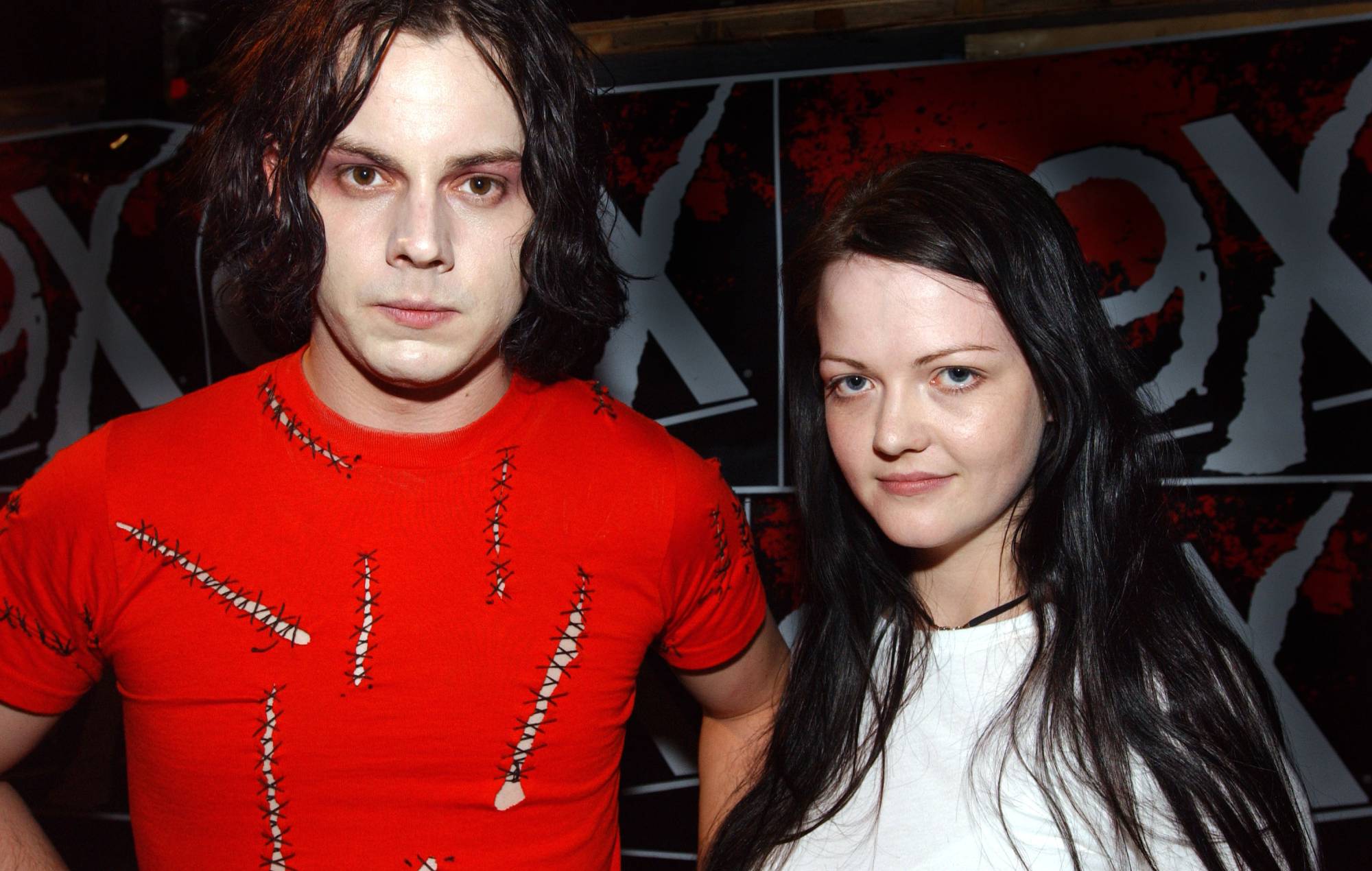The White Stripes Bacstage au 99X The Big Rock at Stone Mountain Park à Atlanta, 20 juin 2003. (Photo de Frank Mullen / WireImage)