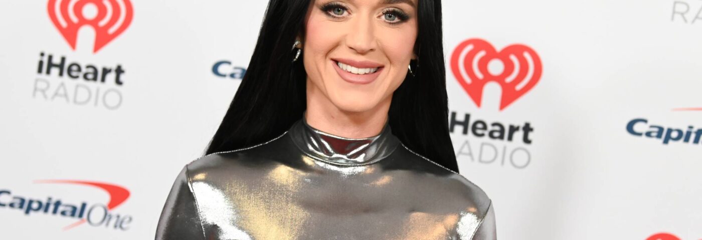 Voyage spatial de Katy Perry Un canular, les théoriciens du complot affirment
