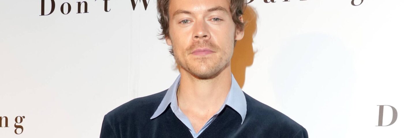 Harry Styles a repéré dans la foule au Vatican pour l'annonce du New Pope