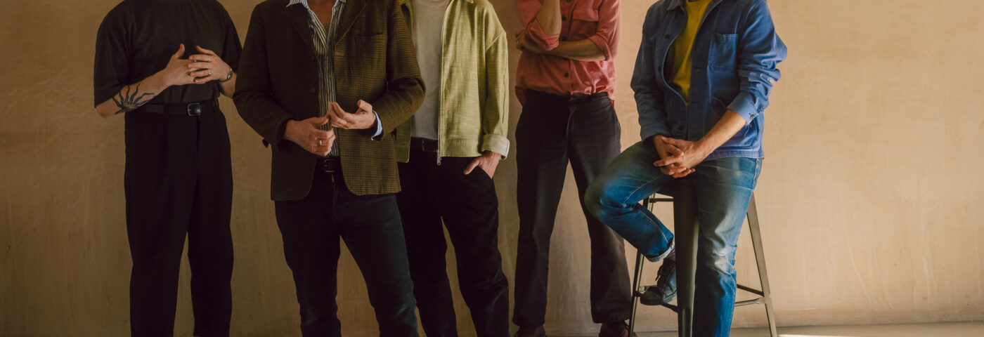 Idlewild annonce le premier album en six ans avec le single émouvant de l'âme «  Stay Out of Place ''