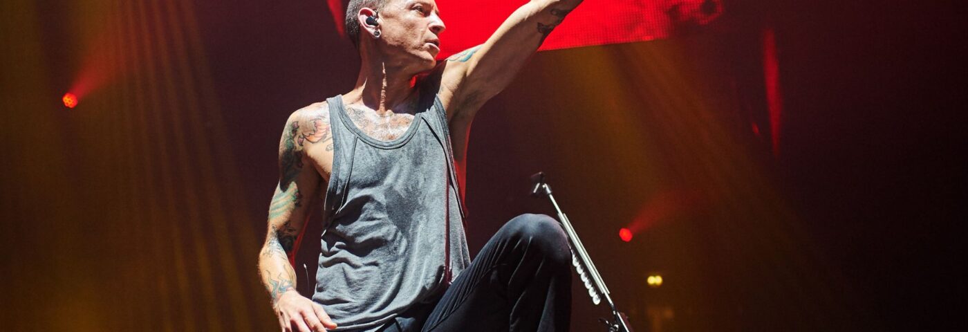 L'homme a été abattu en chantant Linkin Park à Karaoke Night
