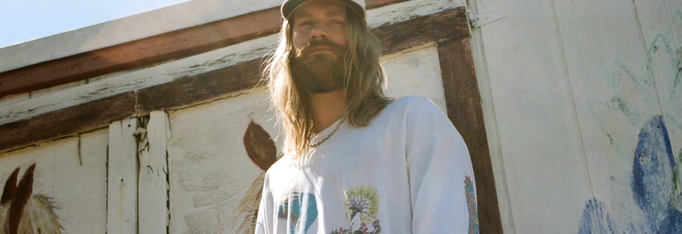 Sam Ryder annonce un nouvel album «Heartland» et partage le single «  The Feeling Never Away ''