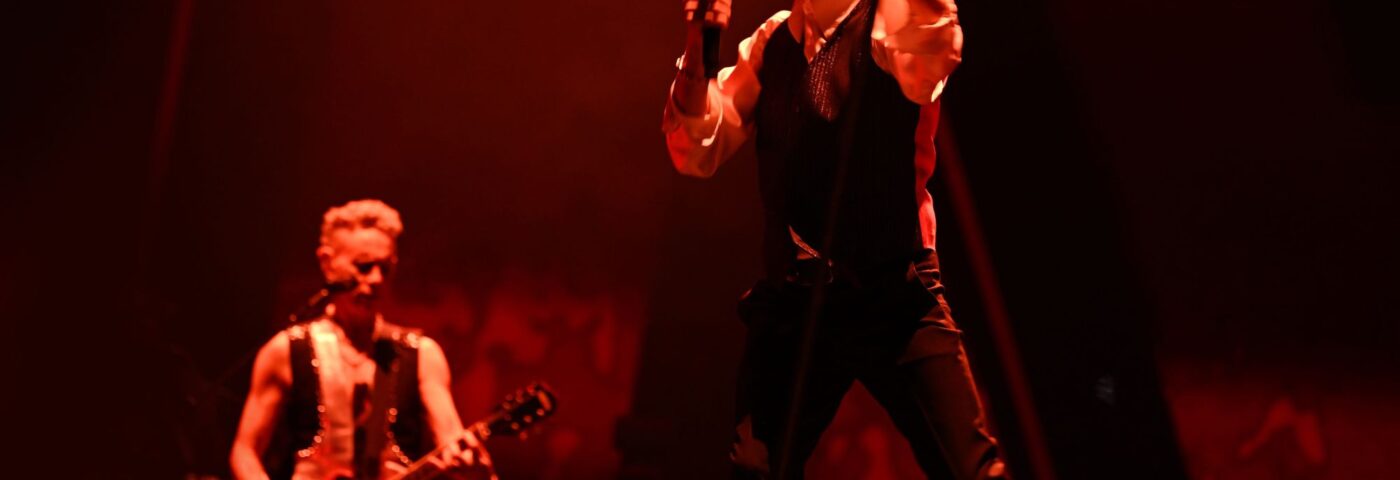 Le nouveau film de concert épique de Depeche Mode «M» arrive dans les cinémas du monde entier
