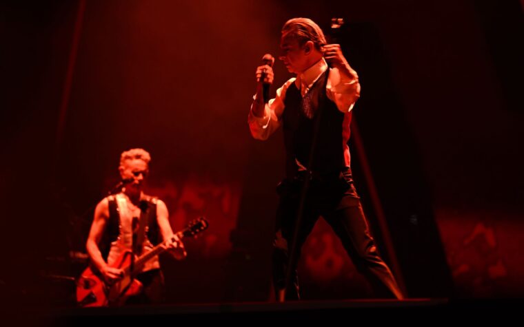Le nouveau film de concert épique de Depeche Mode «M» arrive dans les cinémas du monde entier