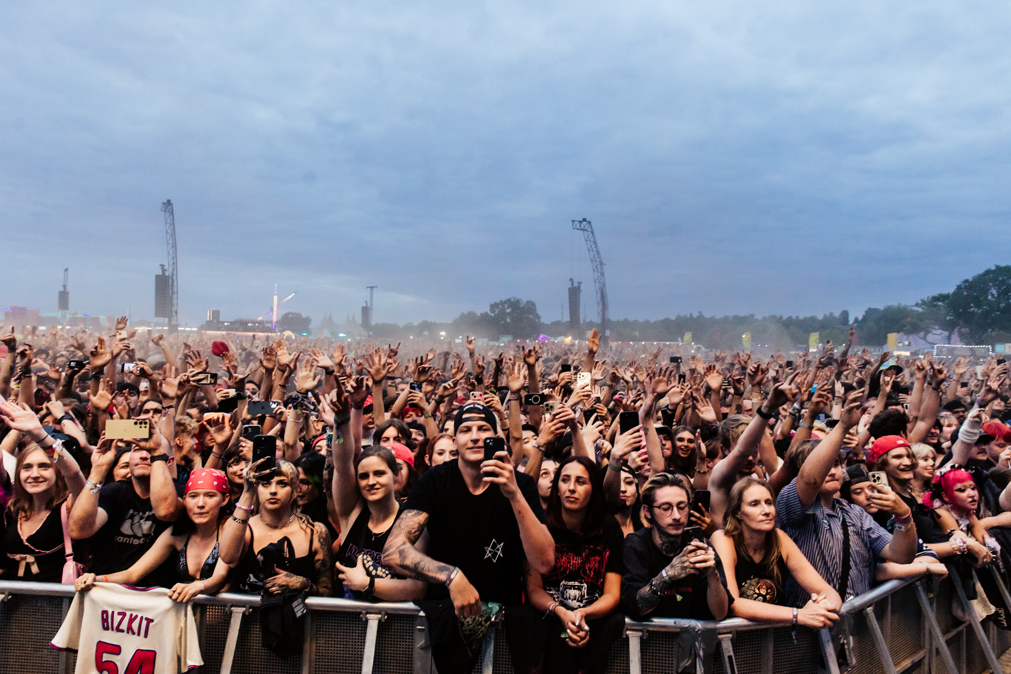 La foule pendant le set de Limp Bizkit au Reading Festival 2025. Crédit photo: Andy Ford pour NME.