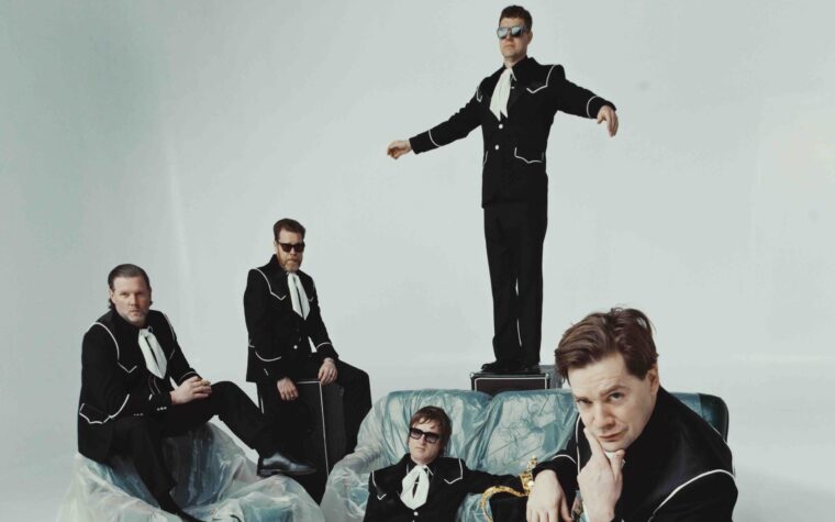 Écoutez le nouveau single de célébration des ruches 'The Hives Forever the Rives'
