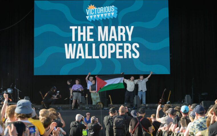 Le dernier dîner de boycott de victoire alors que les Walopers de Mary ont frappé et le festival répond