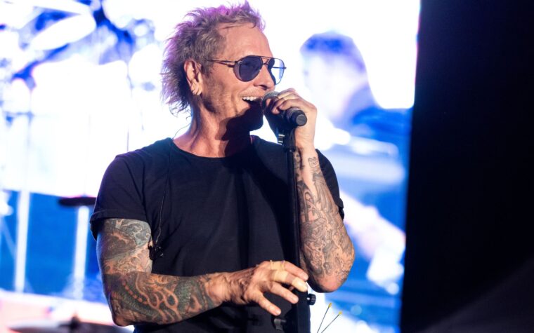 Matt Sorum « heureux de signaler qu'il y a de l'espoir dans le monde du rock n roll » après avoir vu et rencontré Yungblud
