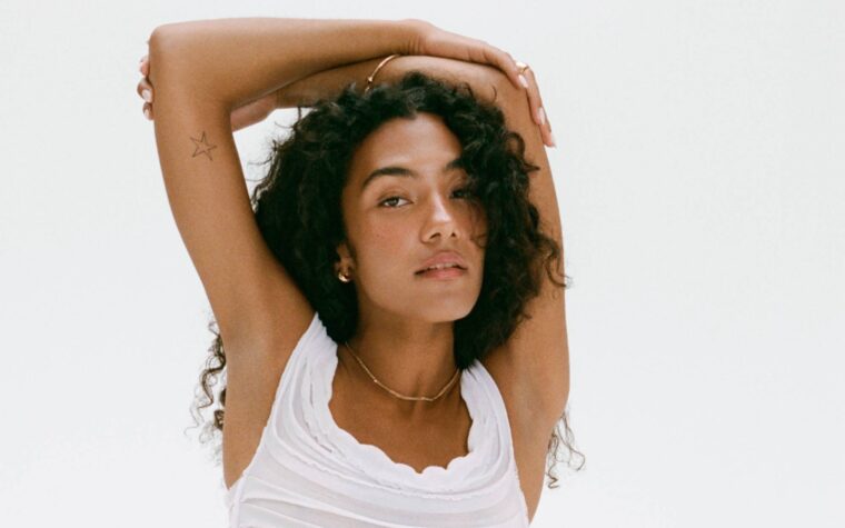 Olivia Dean annonce 2026 'The Art of Loving' UK Arena Tour