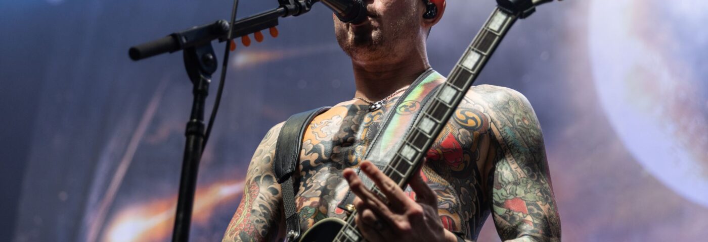 Regardez Trivium rendre hommage à Ozzy Osbourne avec la couverture «Symptom of the Universe» à Bloodstock 2025 Regardez Trivium rendre hommage à Ozzy Osbourne avec la couverture «Symptom of the Universe» à Bloodstock 2025