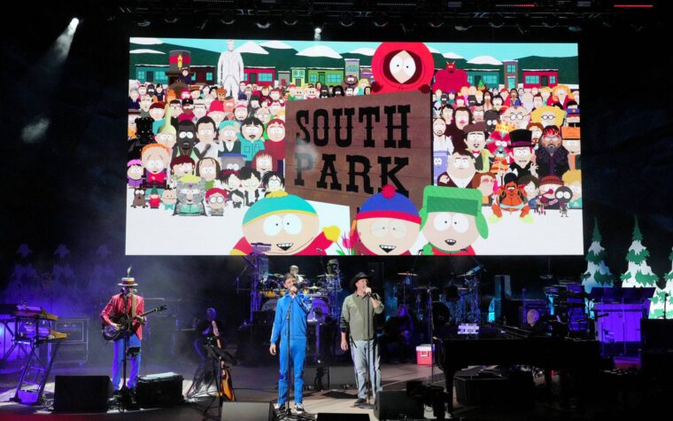 Regardez le co-créateur de «South Park» Matt Stone Play Drums for Primus