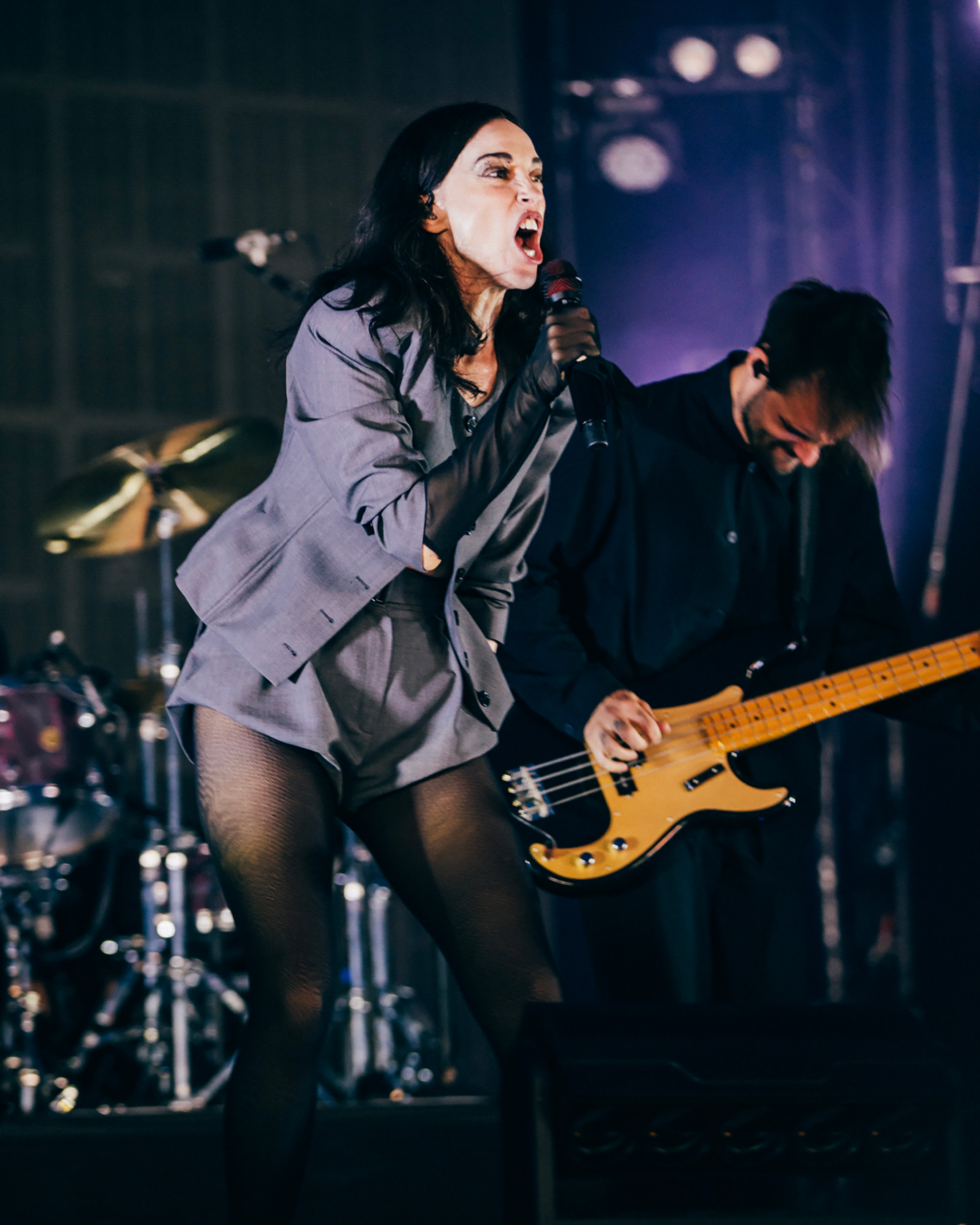 St. Vincent en direct à Glastonbury 2025, photo de Derek Bremner