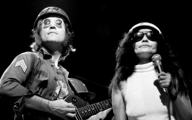 Une vidéo inédite et nouvellement restaurée de John Lennon et du Karma instantané de Yoko Ono! (Nous brillons tous) 'a été publié