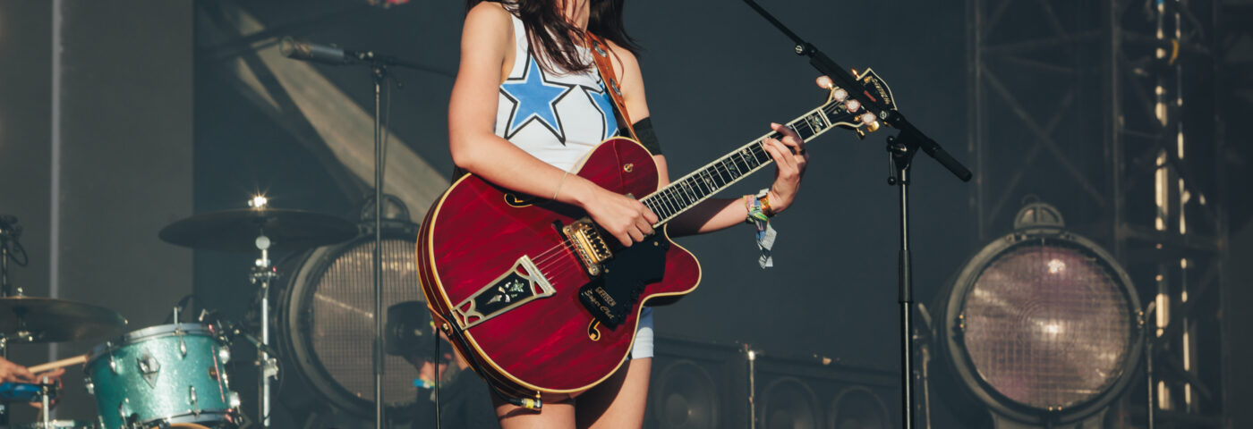 Wolf Alice annonce deux émissions de sortie d'album intime pour 'The Clearing'