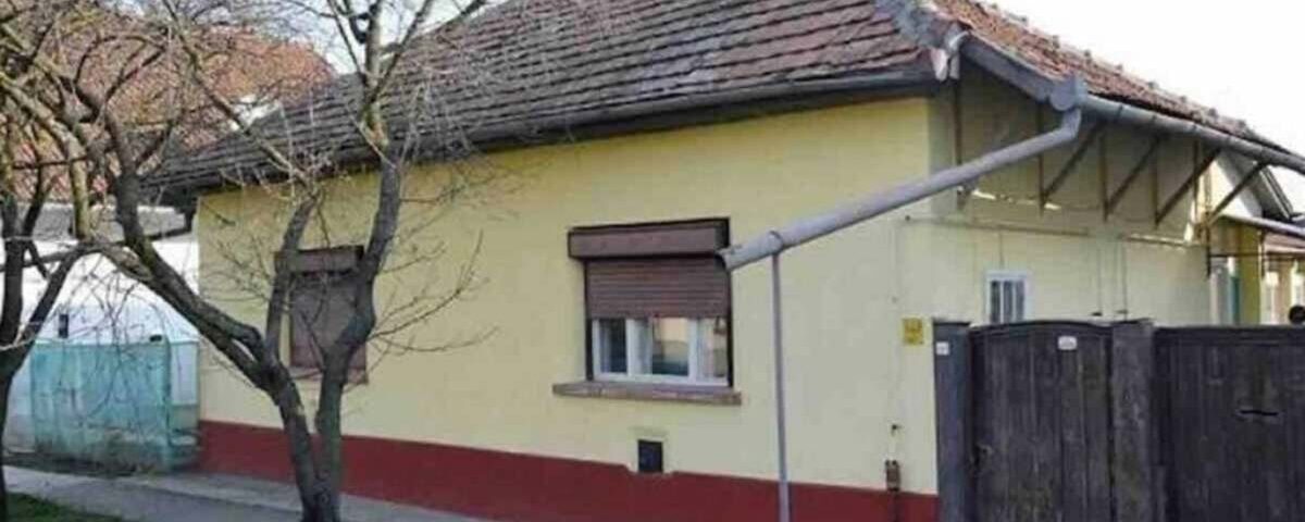 Les squatteurs partent en vacances, la propriétaire reprend sa maison… et risque une lourde amende Les squatteurs partent en vacances, la propriétaire reprend sa maison… et risque une lourde amende