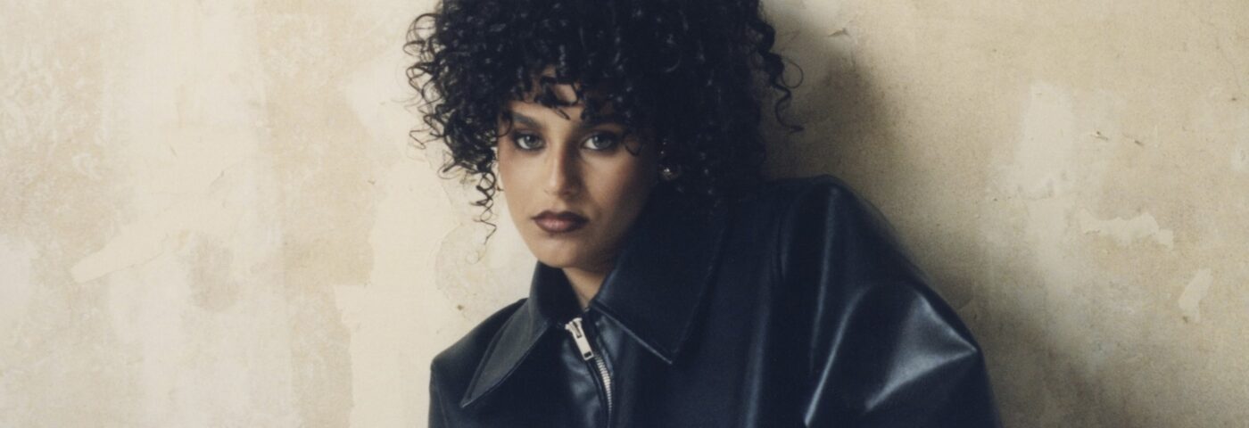 Talent audacieux R&B Jacoténe sait exactement qui elle veut être