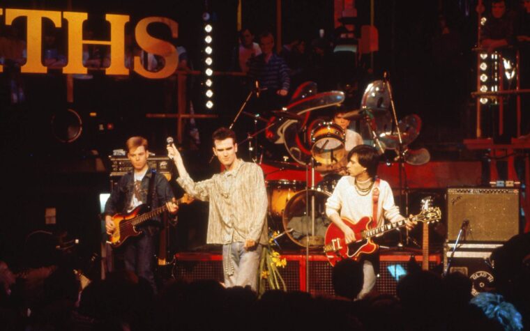 Après "réponse colossale", Morrissey ne prend plus de candidatures pour acheter sa participation dans les Smiths