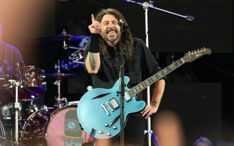 "Assembler!" - Foo Fighters taquine un retour avec des «mises à jour de déchiquetage importantes»