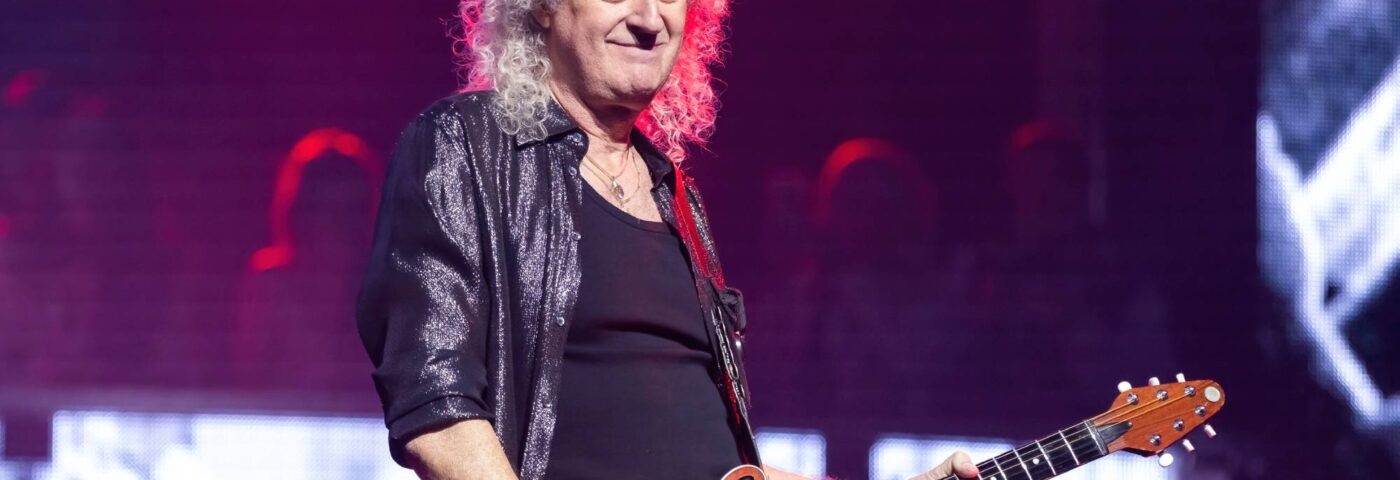 Brian May dit que la reine « a été en studio » et est « très passionnée » à jouer à Las Vegas Sphère