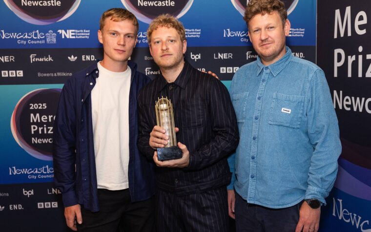 Comment Oasis, Damian Lewis et Lionel Messi ont façonné le prix du Mercury de Joe Webb nominé 'Hamstrings & Hurricanes'