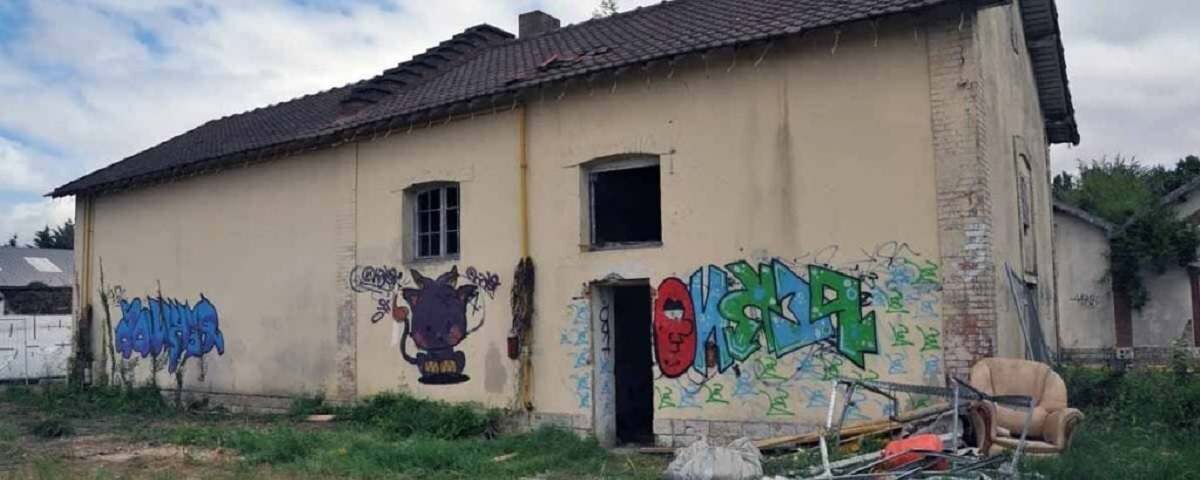Elle vide sa maison squattée pendant les vacances… mais risque une lourde amende