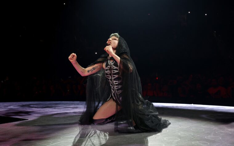 Lady Gaga annule le concert de Miami en citant les cordes vocales "extrêmement tendue"