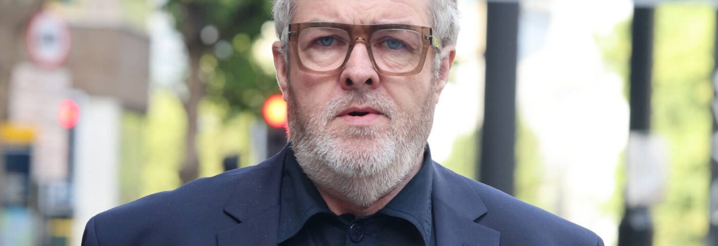 Le frère de Liam et Noel, Paul Gallagher, nie les accusations de viol et d'agression sexuelle Le frère de Liam et Noel, Paul Gallagher, nie les accusations de viol et d'agression sexuelle
