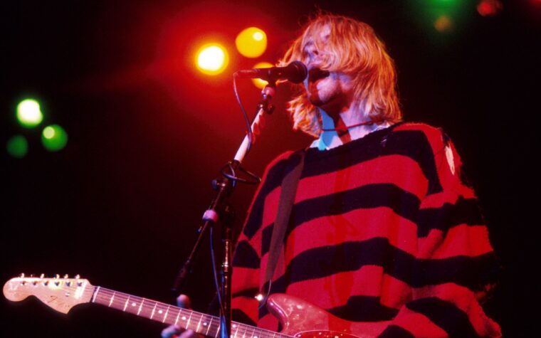 Les images de concert de nirvana invisibles de 1990 pour les enchères