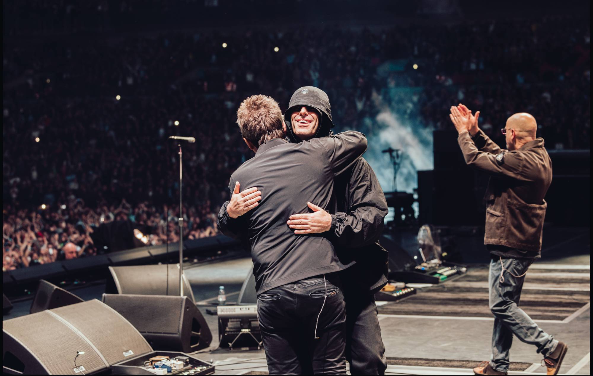La dernière nuit d'Oasis au Wembley Stadium. Crédit: enregistrements Big Brother