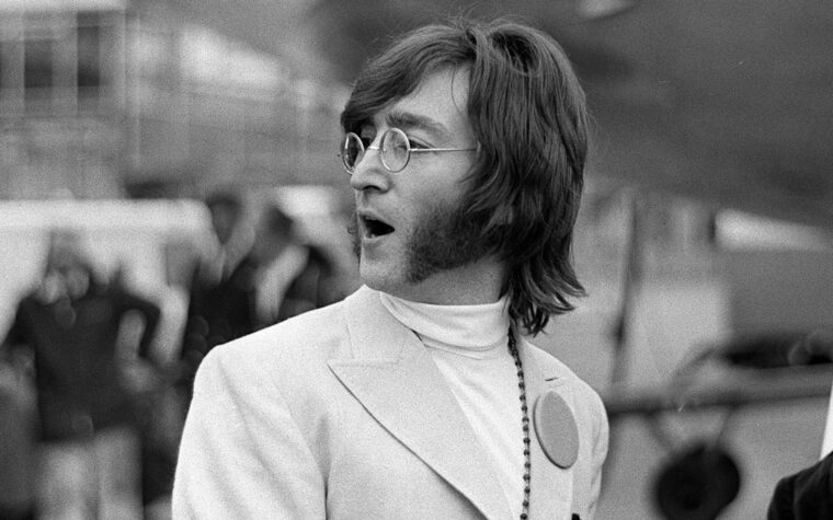 Pourquoi John Lennon « en voulait » être dans les Beatles, selon le fils Sean