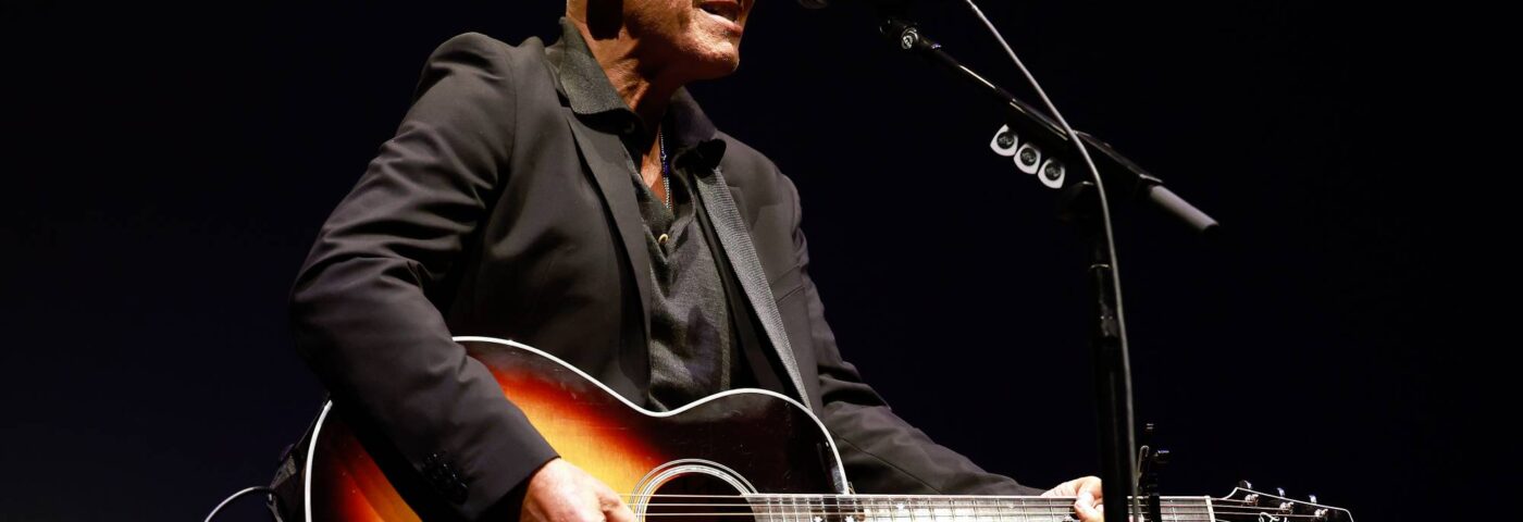 Regardez Bruce Springsteen jouer «  Land of Hope and Dreams 'au New York Film Festival