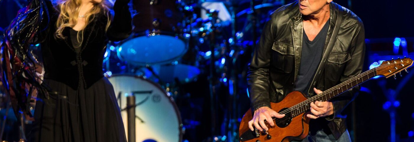 Stevie Nicks et Lindsey Buckingham Fuel Fresh Reunion Rumeurs après partager Cryptic Post