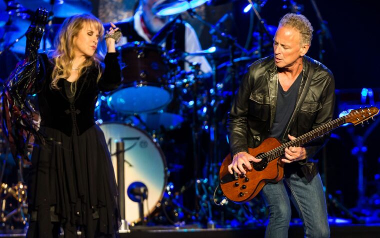 Stevie Nicks et Lindsey Buckingham Fuel Fresh Reunion Rumeurs après partager Cryptic Post