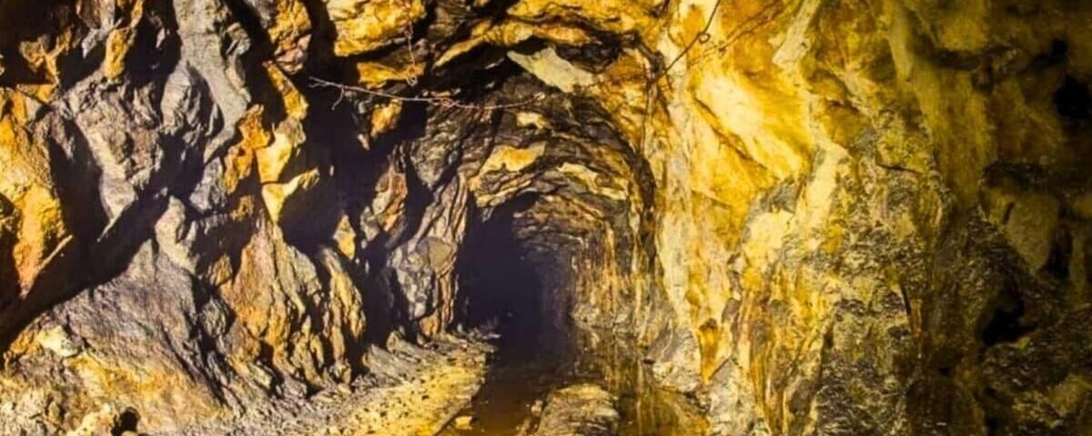 Un gisement d’or colossal de 78 milliards € découvert sous la Chine
