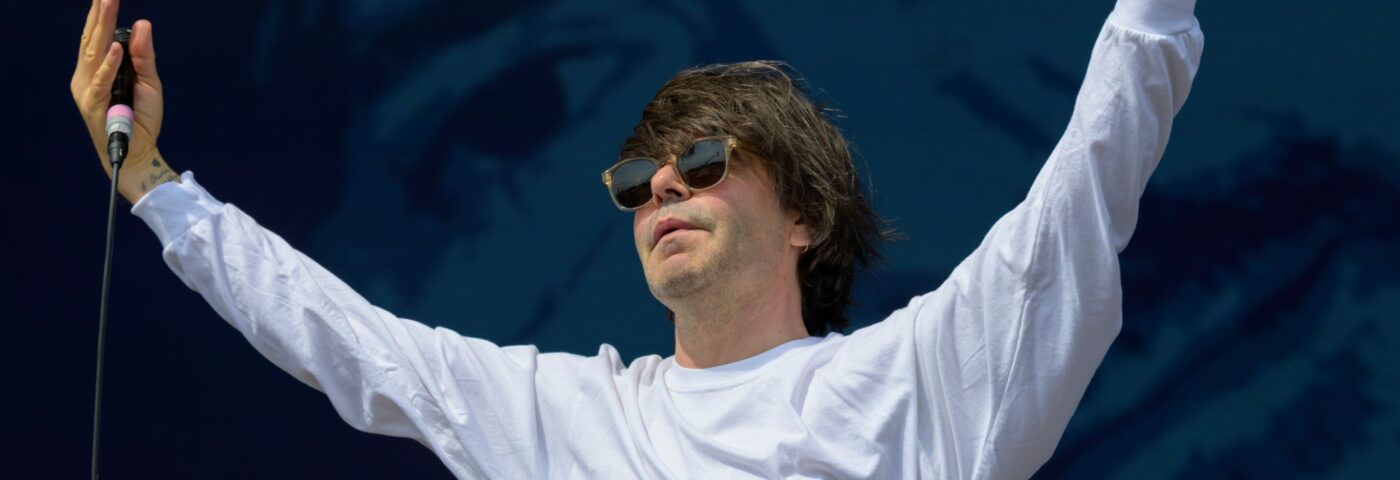 Tim Burgess annonce que le Merch Market 2026 aura lieu à Londres