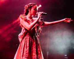 FKA Twigs réfléchit à l'annulation "catastrophique" de sa tournée nord-américaine