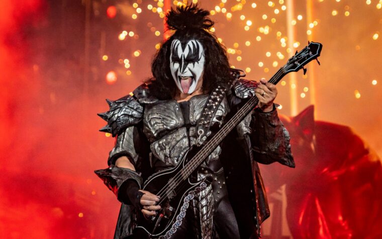 Gene Simmons de KISS se rétablit après un accident de voiture à Malibu : "Tout va bien"