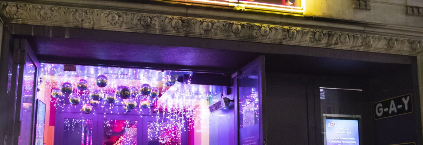 « Il est temps de dire au revoir à Gay Bar », a déclaré le propriétaire après que London ait « ait perdu son identité »