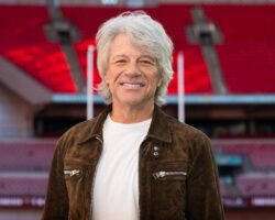 Jon Bon Jovi veut voir un biopic sur sa vie "à un moment donné"