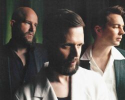 La bande originale de White est de ma vie de Harry McVeigh