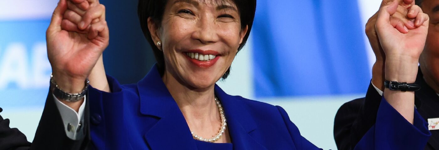 La première femme Premier ministre du Japon, Sanae Takaichi, est également une batteuse de heavy metal.