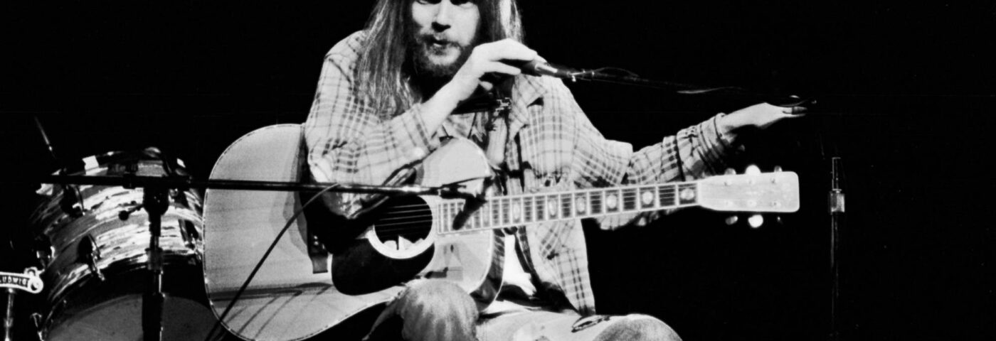 Neil Young annonce une réédition du 50e anniversaire de « Tonight's The Night »