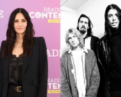 Regardez la star de `` Friends '' Courteney Cox Rip à travers `` Smellas Like Teen Spirit '' de Nirvana à la batterie